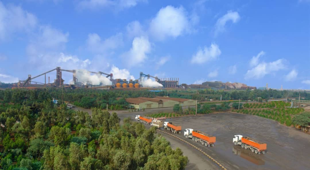از سوی مدیرکل حفاظت محیط زیست خوزستان انجام شد؛  🔸 تقدیر از اجرای طرح‌های زیست‌محیطی فولاد خوزستان