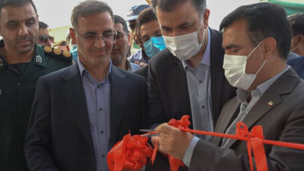 مدیرکل محیط زیست خوزستان در آیین افتتاح بزرگترین پروژه تغلیظ ویناس کشور: با اجرای پروژه تغلیظ ویناس‌ از انتشار بوی نامطبوع جلوگیری می‌شود/ روزانه ۱۰۰۰ مترمکعب در مصرف آب صرفه‌جویی می‌شود