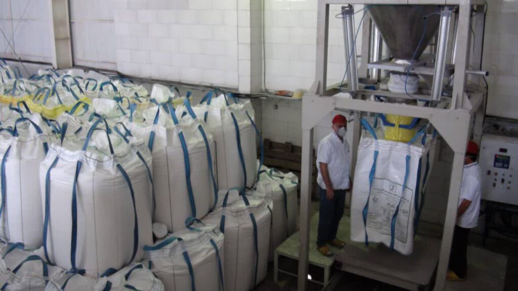 دکتر ناصری: تاکنون ۱۶۷ هزار تن شکر در واحدهای هشتگانه تولید شده است