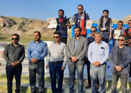 مسابقه تیراندازی تراپ اهداف پروازی در امیدیه برگزار شد