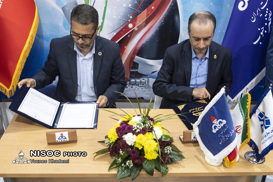 همزمان با دومین روز سیزدهمین نمایشگاه تخصصی ساخت تجهیزات صنعت نفت خوزستان  شرکت های ملی حفاری ایران و حفاری شمال موافقتنامه همکاری امضاء کردند