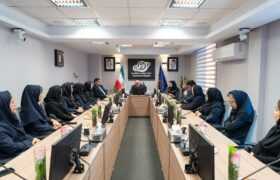 احمدی: زنان شایسته باید در مناصب کلیدی مدیریتی بیش از پیش نقش‌آفرین باشند